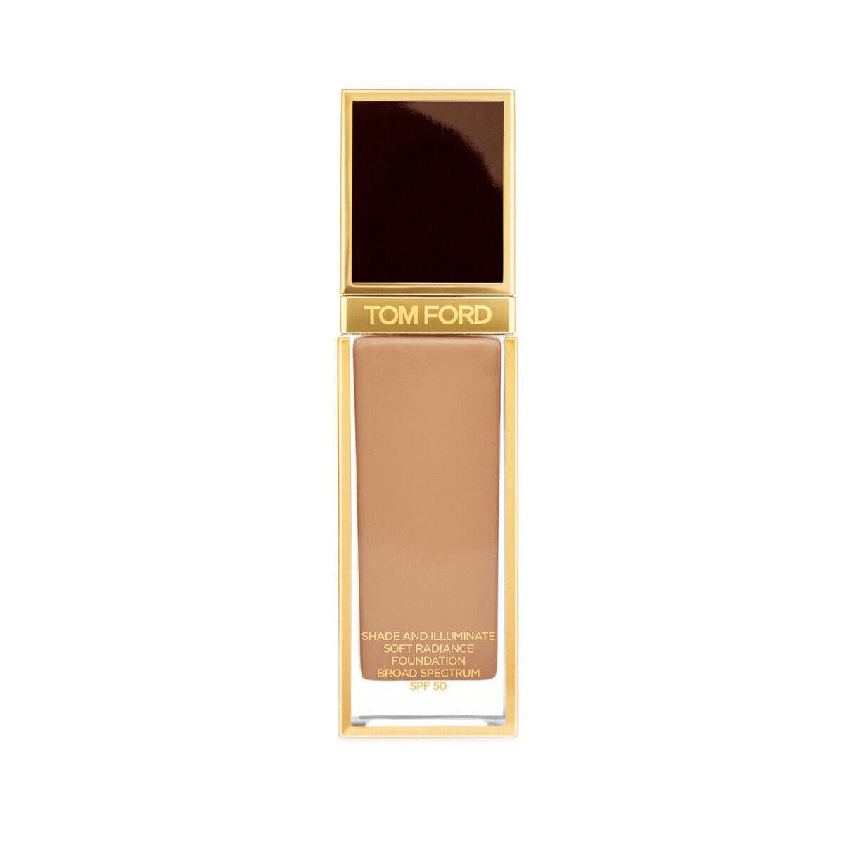 Tom Ford Shade Illuminate Soft Radiance SPF50 Foundation Warm Honey 8.2