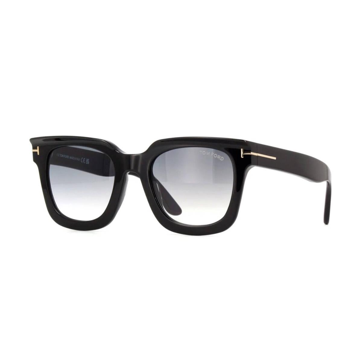 Tom Ford LEIGH-02 FT 1115 Black/grey Shaded 01B Sunglasses - Frame: Black, Lens: Grey Shaded