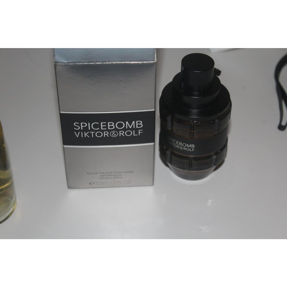 Viktor Rolf Spicebomb Vintage 2012 38J802 50ml 1.7 Oz. First Formula