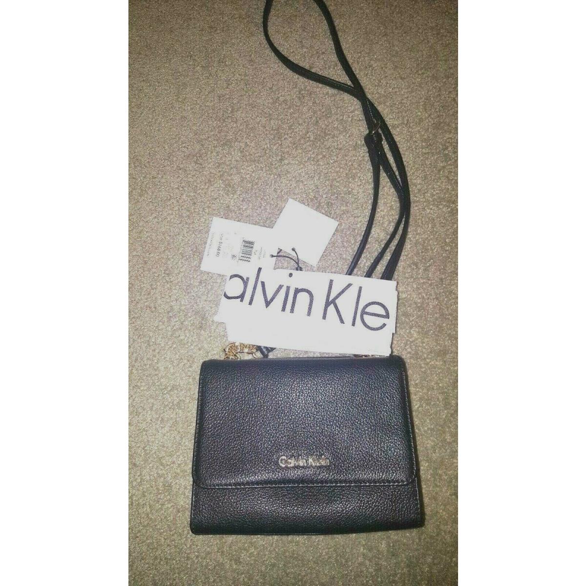 Calvin Klein L-hrlw H6DEA5JK Black Pebble Leather Flap SM Messenger