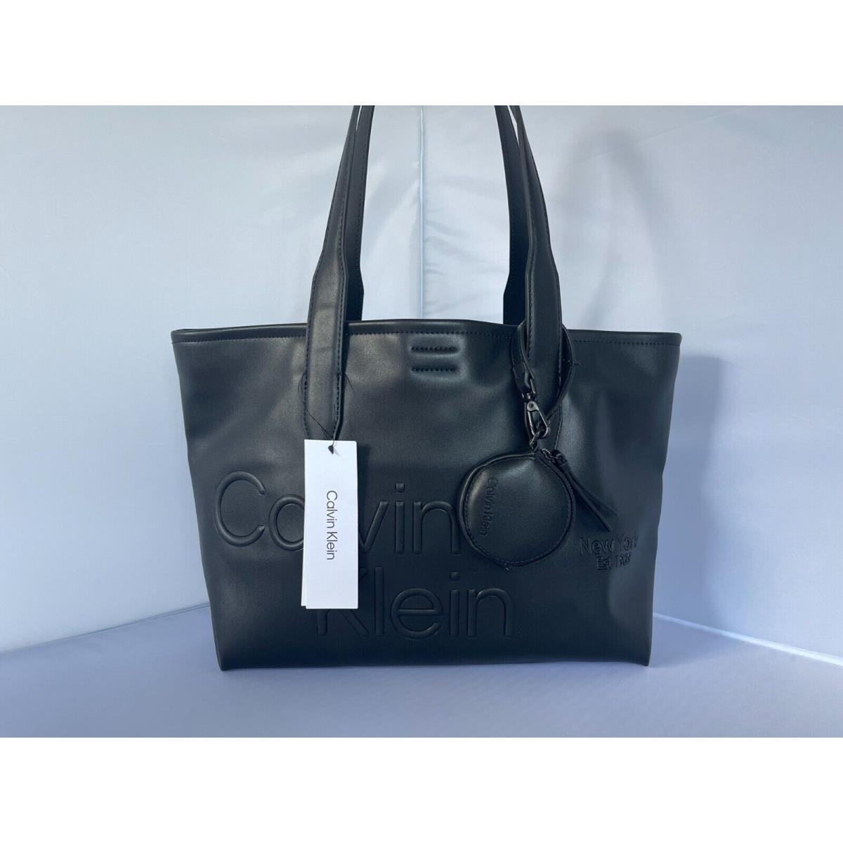 Calvin Klein Signature Black Tote with Wrislet Style H1AAZQE2