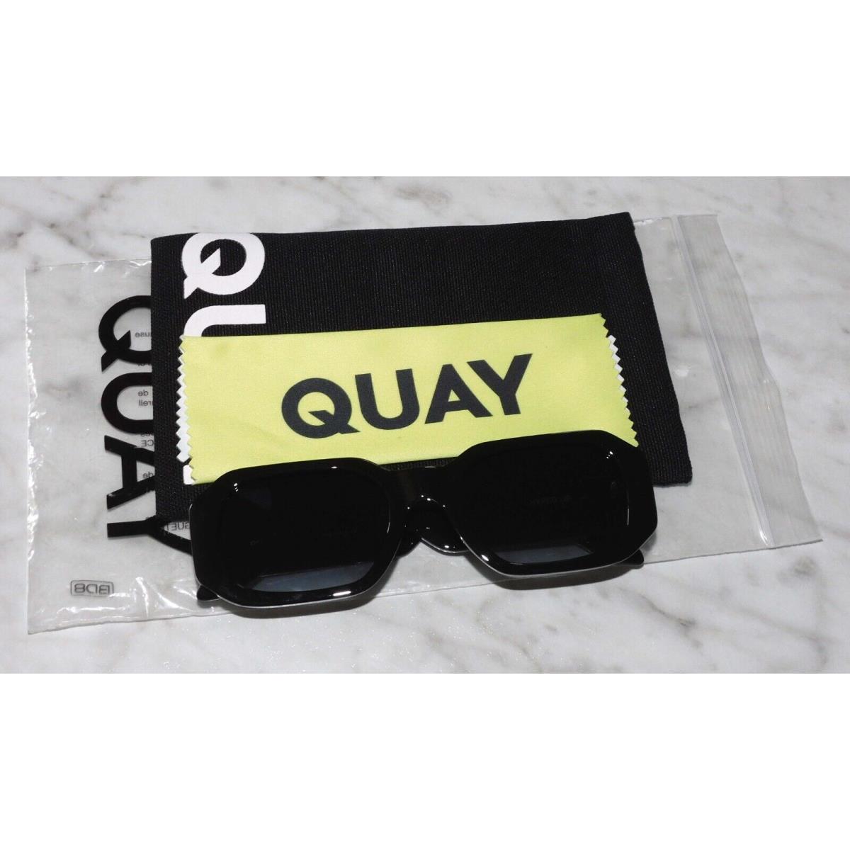 Quay Hyped Up Geometric Frame Sunglasses In Black/smoke