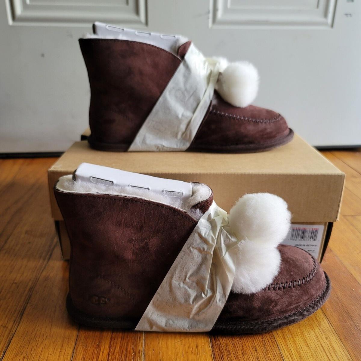 Ugg Australia Women Shoes Kallen 1017541 Brown Sheepskin Pom-pom Slippers Size 6