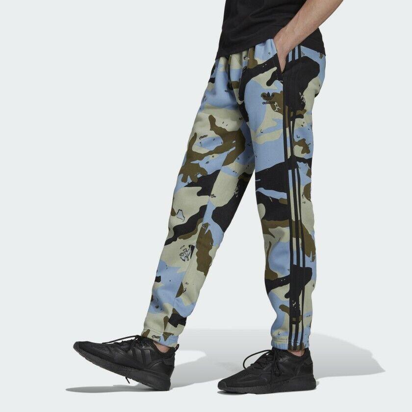 Adidas Originals Men`s Graphics Camo Sweat Joggers H13465