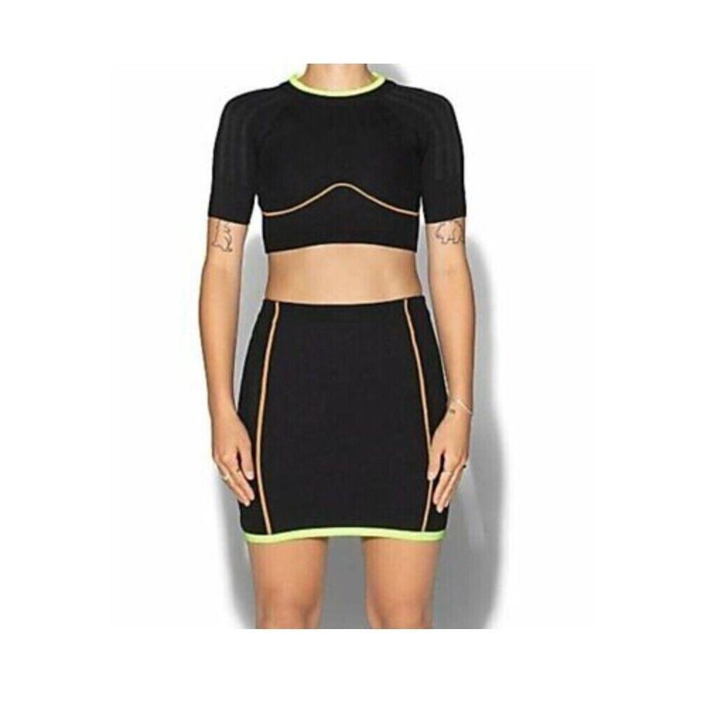 Adidas x Ivy Park Women`s Black Knit Stretchy Sporty Skirt GV4820 Size Small