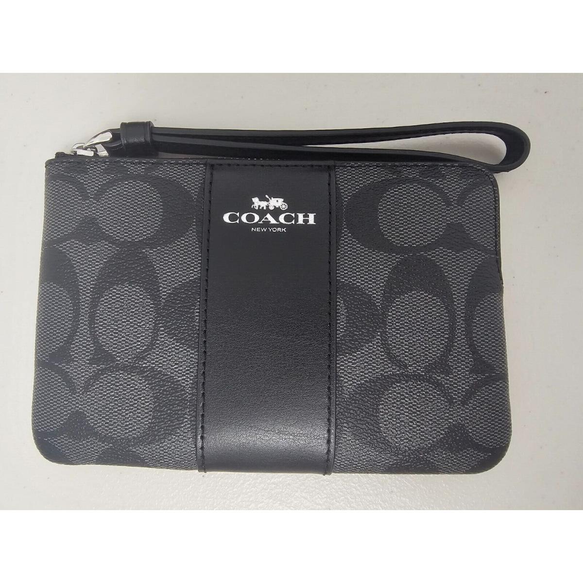 Coach Women`s Small Wristlet Black