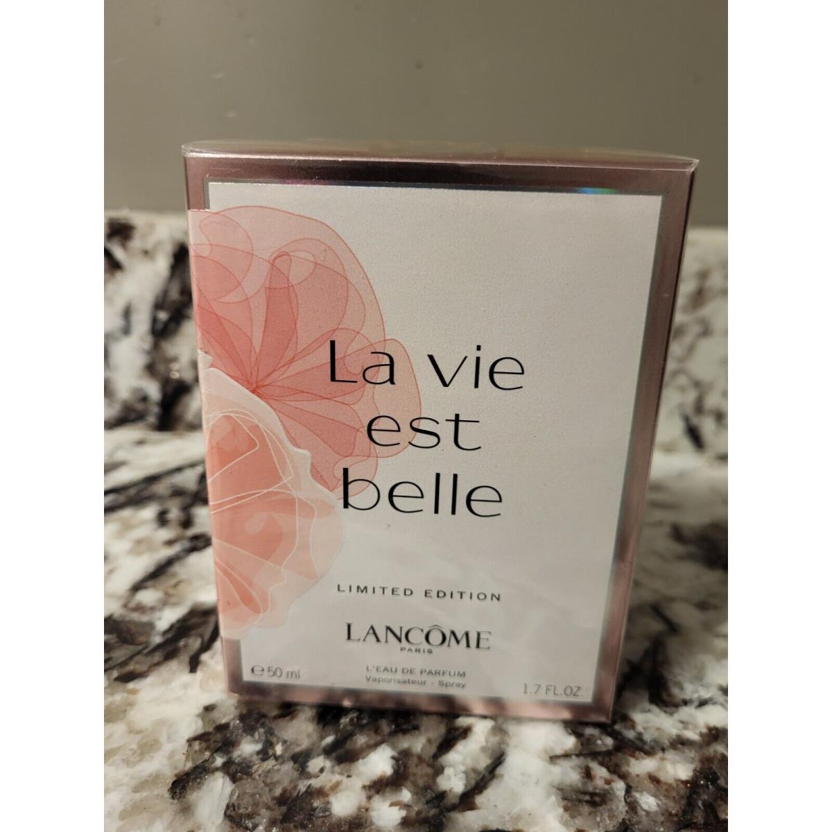 Lancome La Vie Est Belle L`eau de Parfum Limited Edition Spray 1.7oz / 50ml