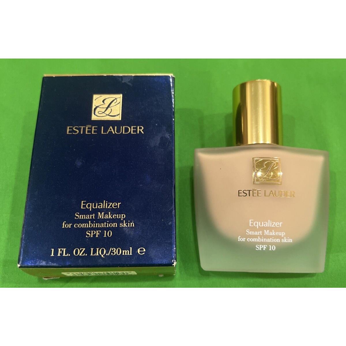 Estee Lauder Equaizer Smart Makeup For Combination Skin 1 fl Oz. Vanilla 10