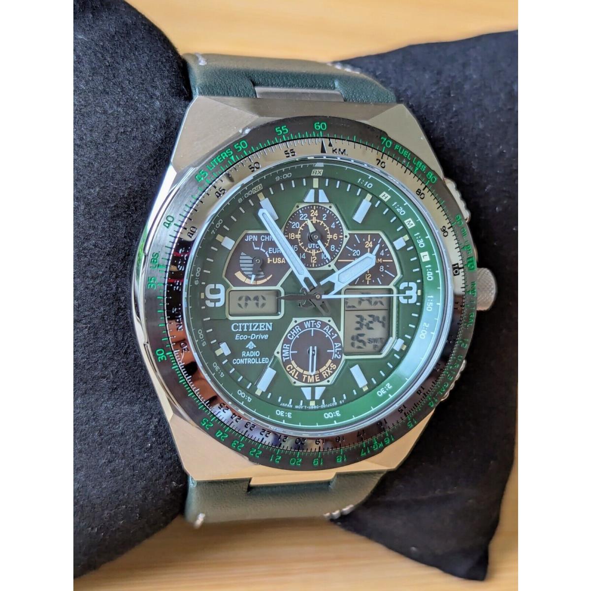 Citizen Promaster Skyhawk A-t Chronograph Gmt JY8147-01X Green Dial Men`s Watch