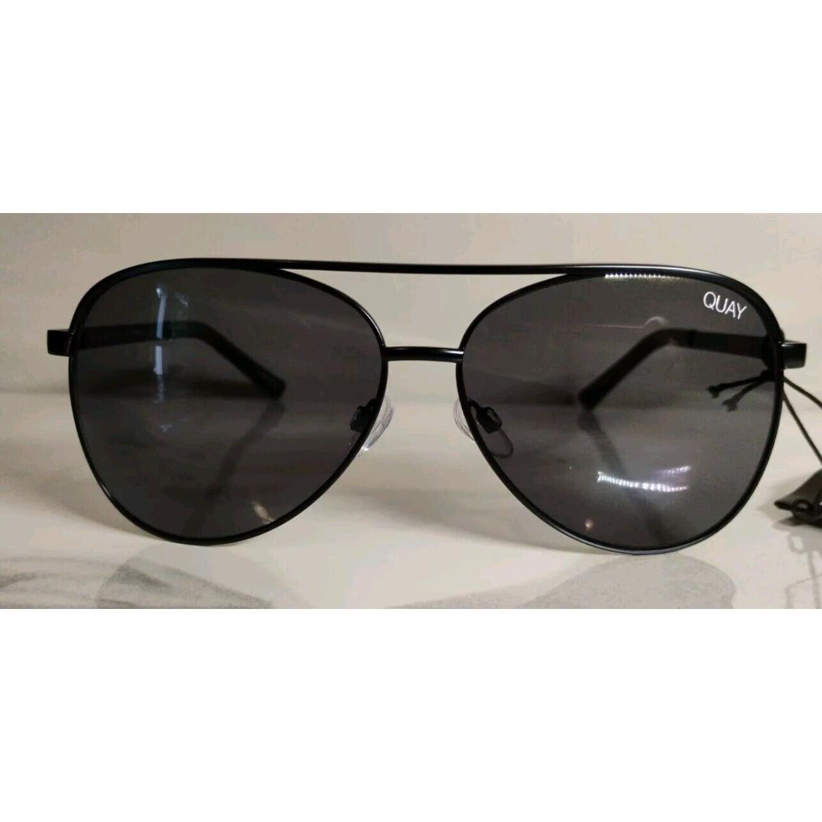 Quay Vivienne Mini Aviator Sunglasses Black Framesmoke Lenses Popular