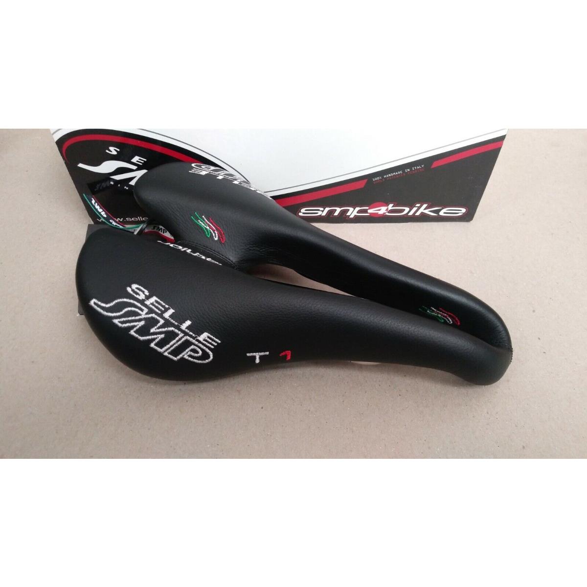 Selle Smp T1 Wide Triathlon Time Trial Anatomic Cutout Saddle 257mm x 164mm