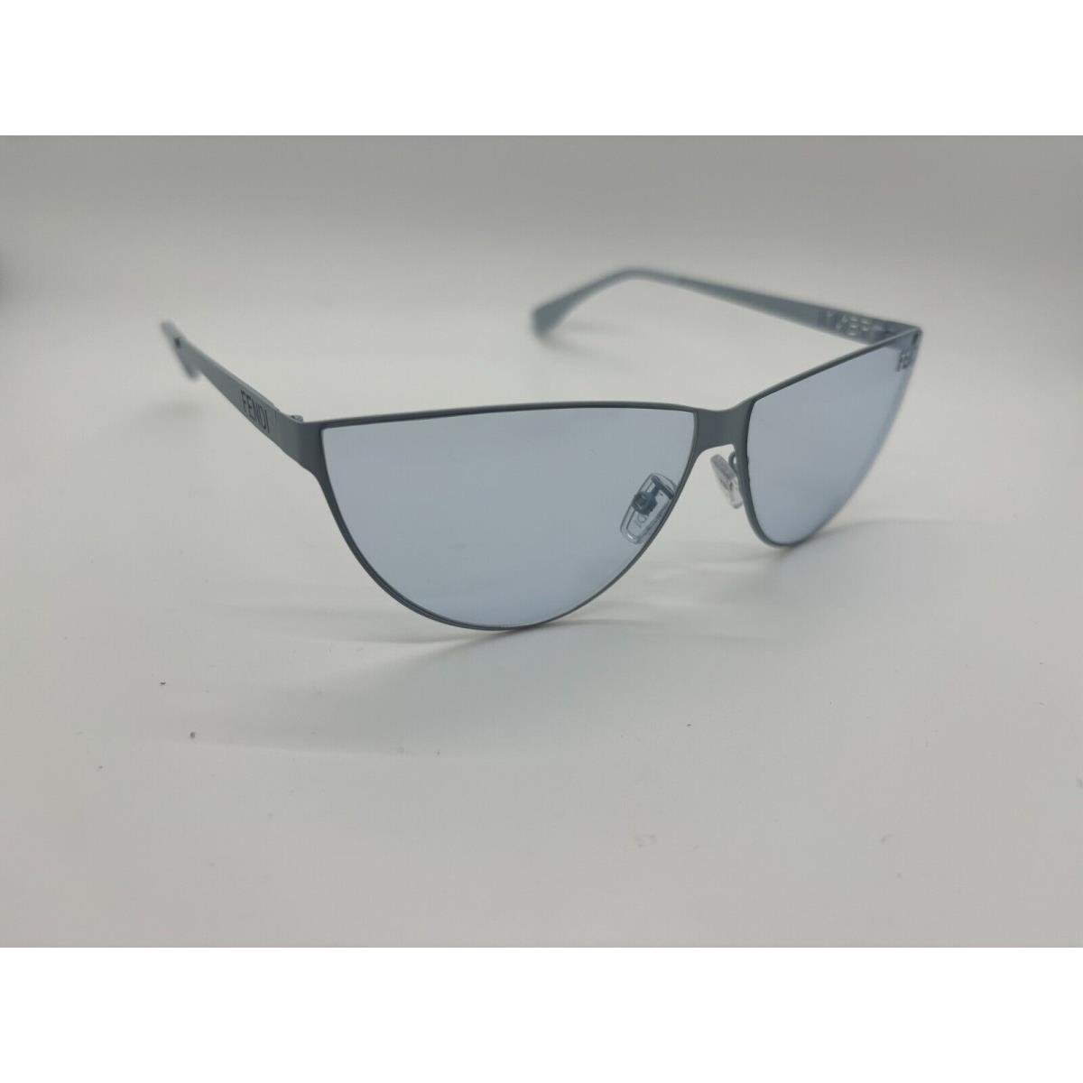 Fendi FE40138U 85V Light Blue Sunglasses 62-11-135mm Comes w/ Full Set