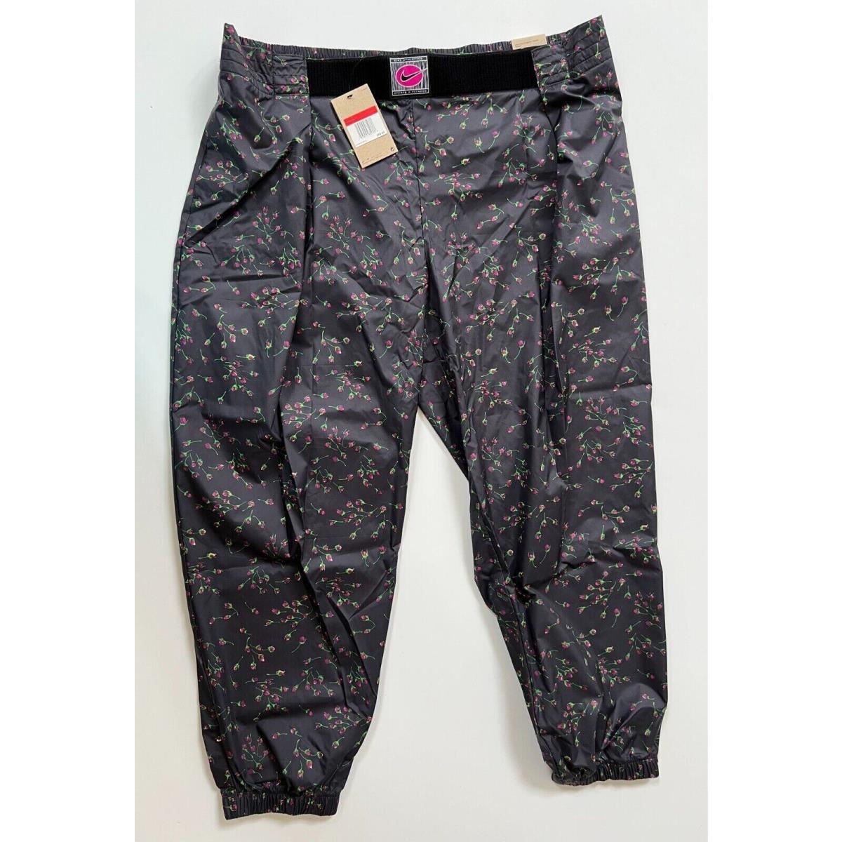 Nike Sportswear Icon Clash Women`s Woven Pants Black DM6287 010 Size L