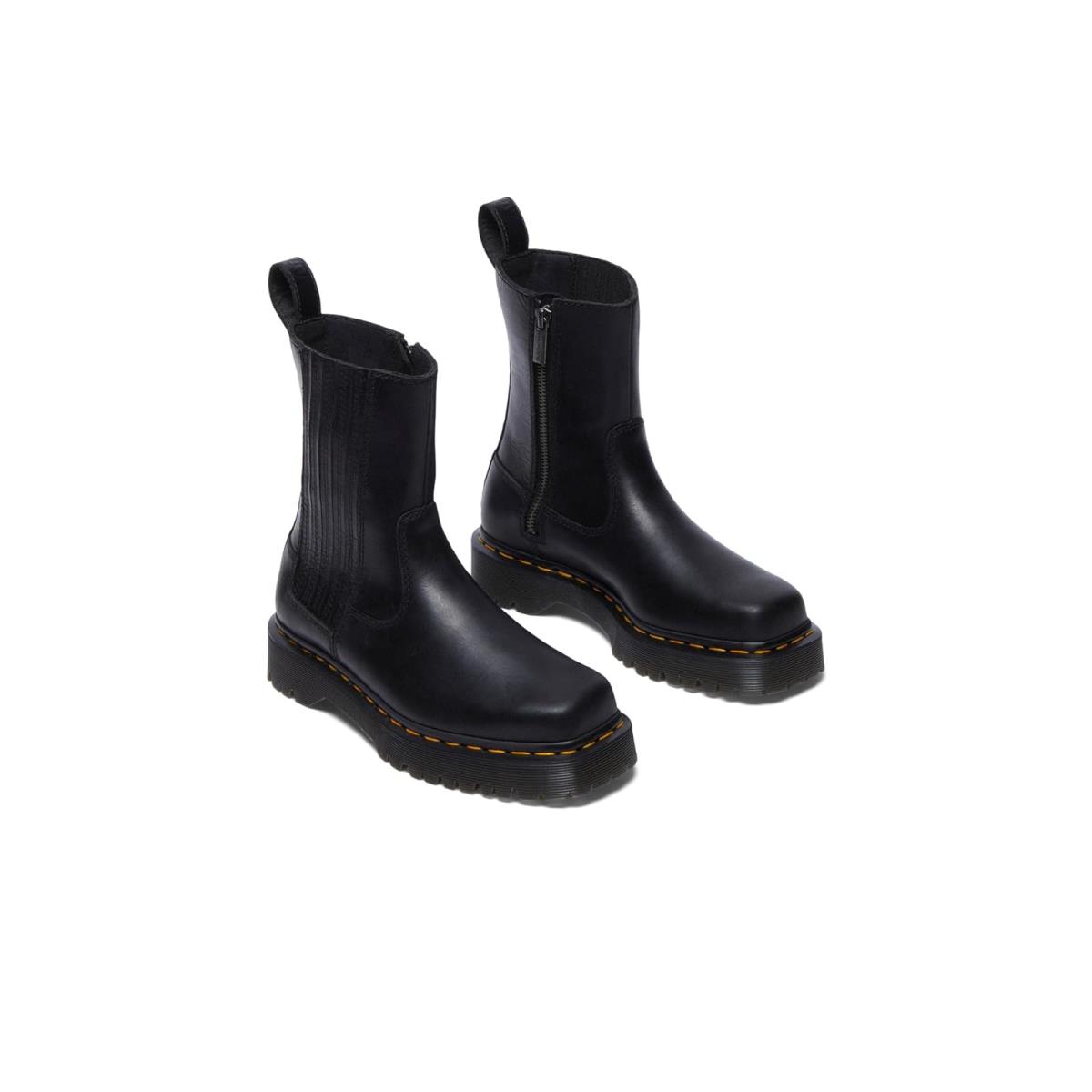 Woman`s Boots Dr. Martens Amaayah Lo Leather Bex Pull-on Boots Black