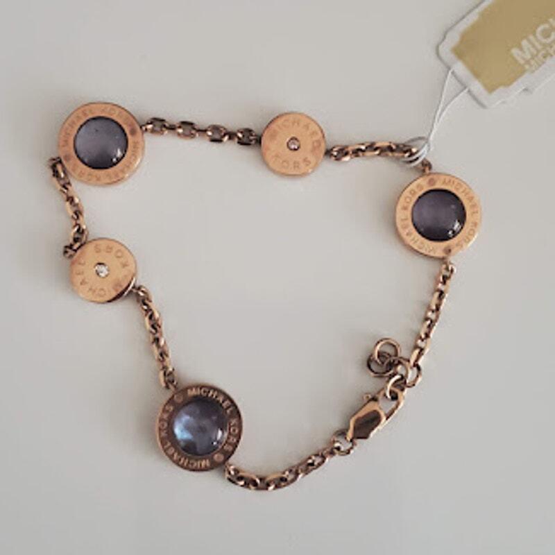 Michael Kors Women`s Bracelet Rose Gold with Mother of Pearl