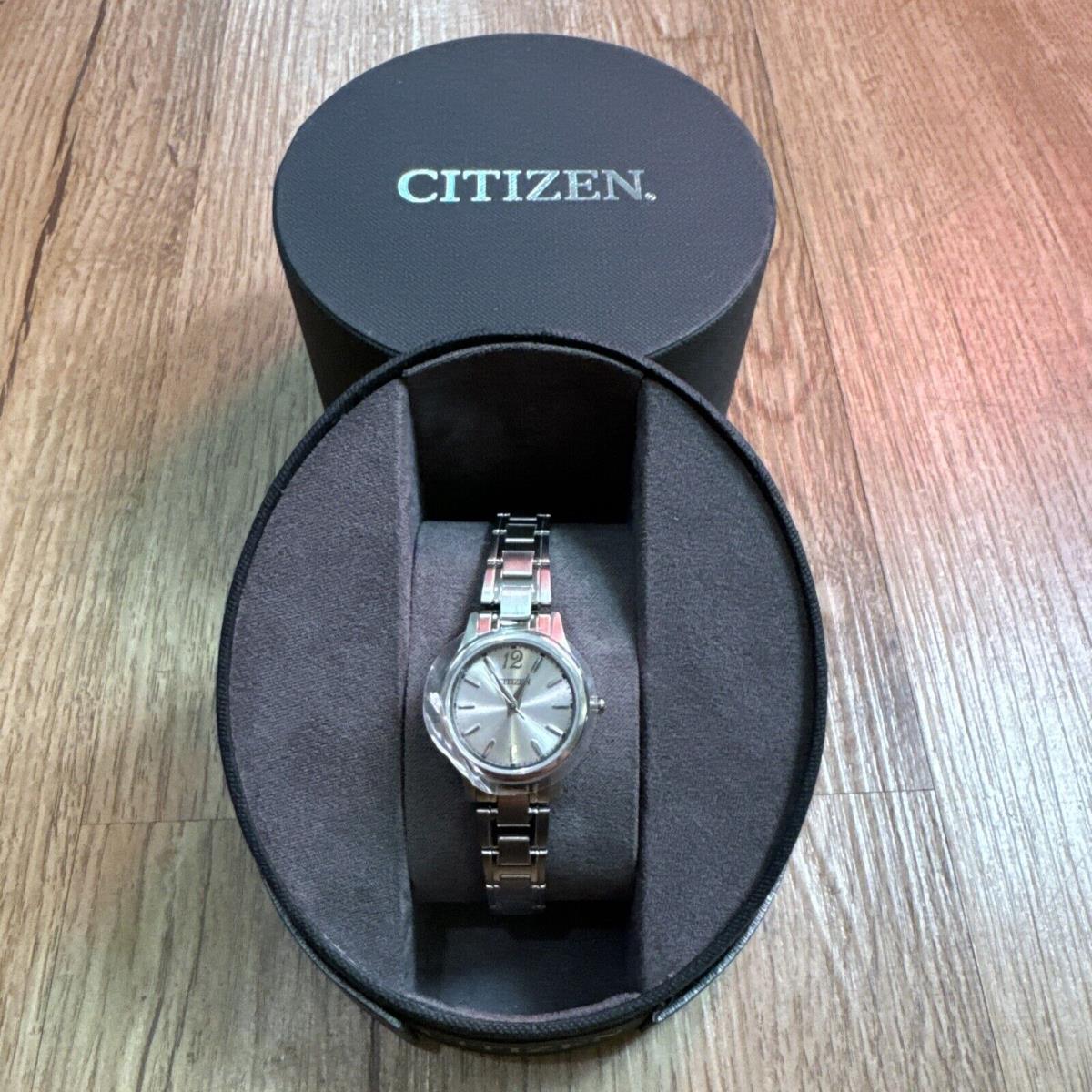 Citizen Watch Women Silver Tone 1032-S093406 Stainless. Might Need Battery