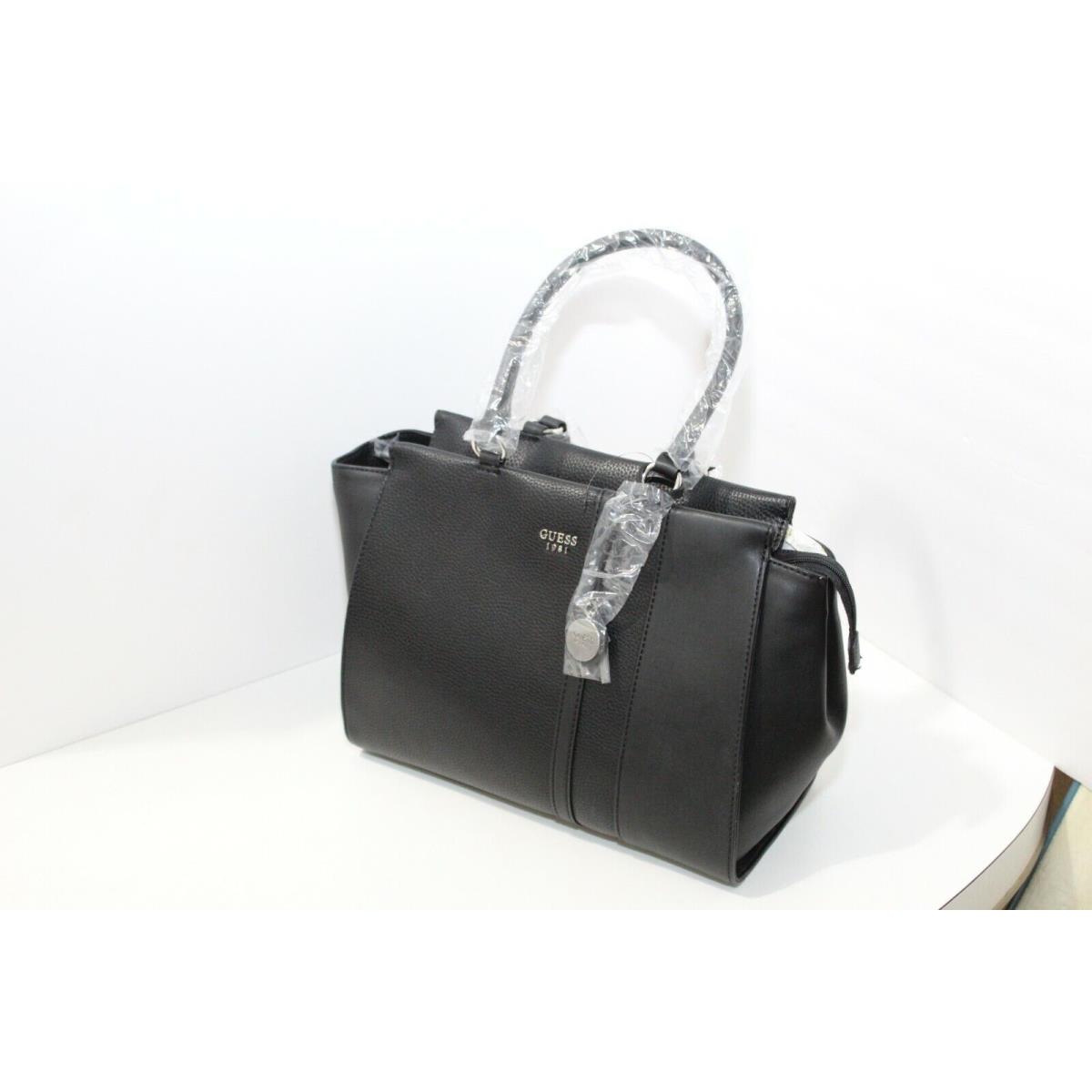 Guess Women`s Castlehill Satchel Bag Purse Black