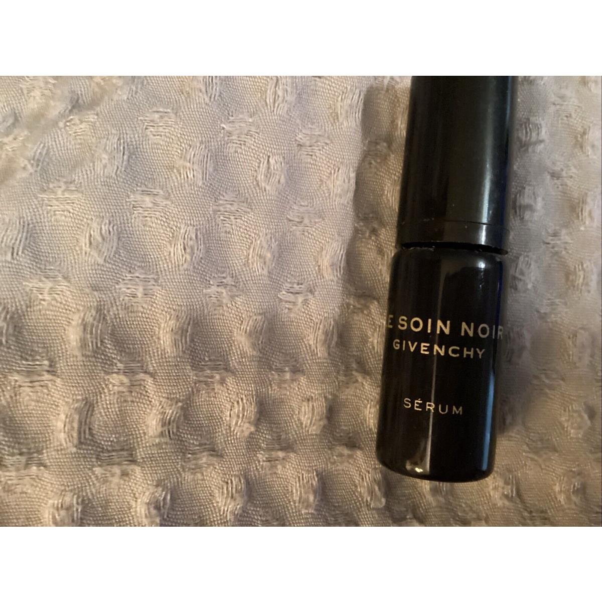 Givenchy Le Soin Noir Serum 0.17 oz