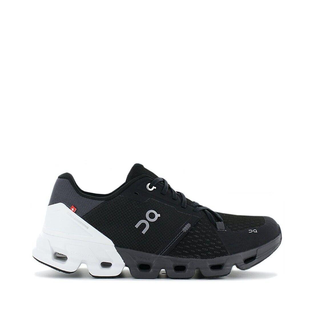 ON Running ON-71.98677 Men`s Cloudflyer 4 in Black/white - Medium - Black