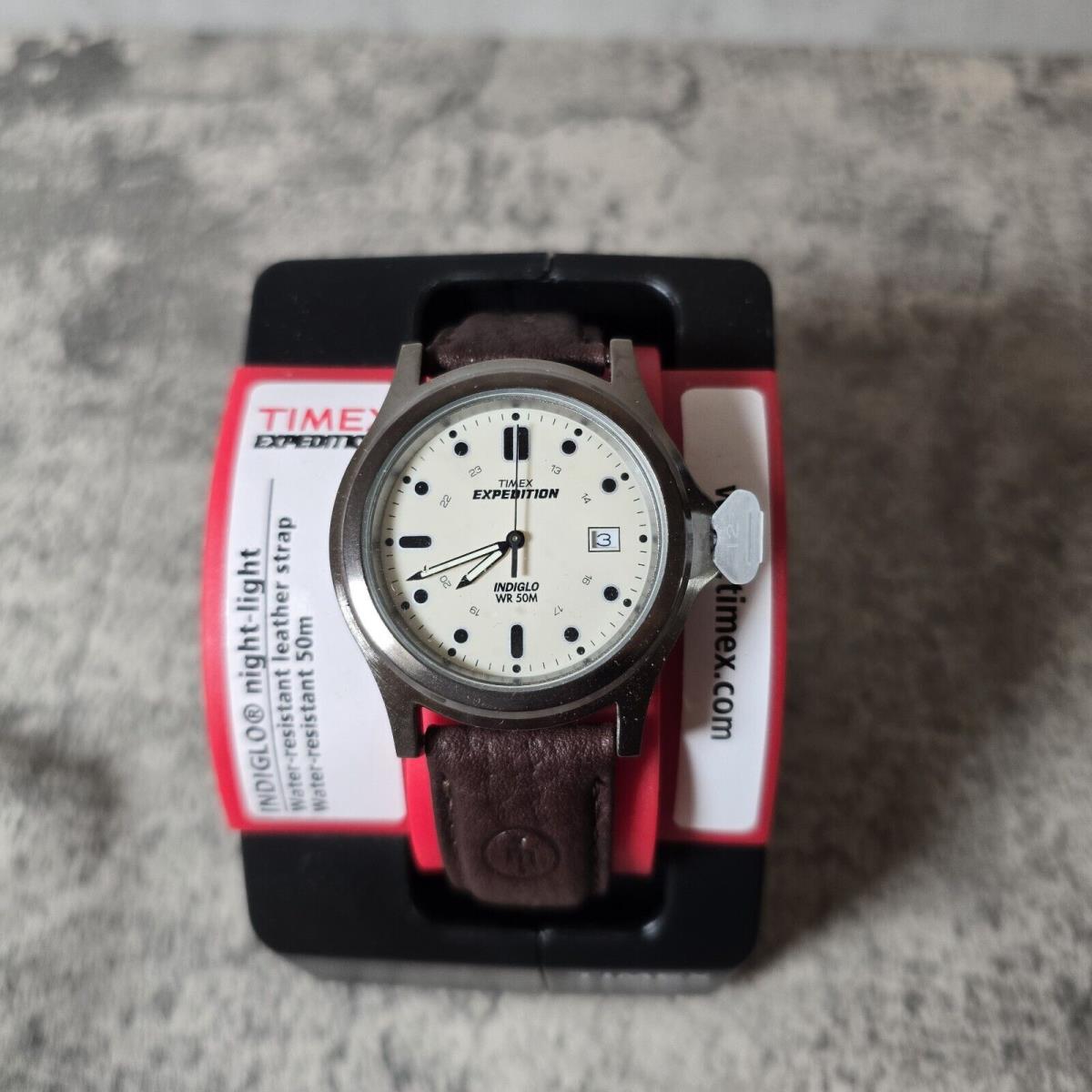 Timex Men`s Expedition Brown Leather Watch Indiglo Date