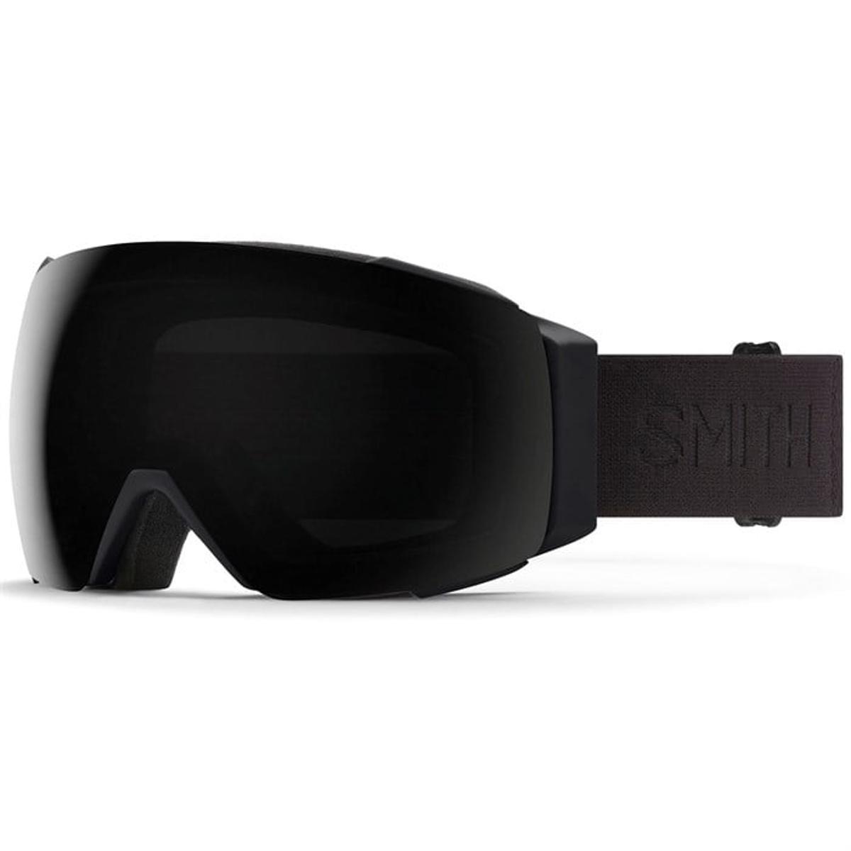 Smith I/o Mag Snow Goggles 2025 Blackout w/ChromaPop Sun Black Lens + Chromapop