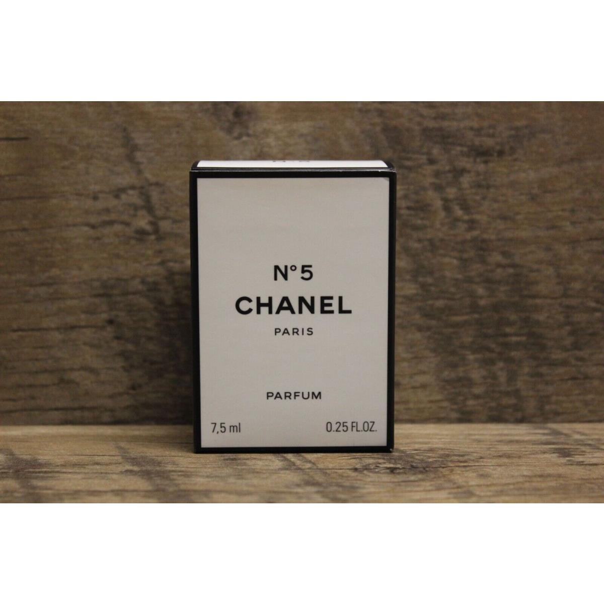 Chanel No.5 Parfum by Chanel Bottle w/ Stopper Dab on Splash Mini 7.5 ml