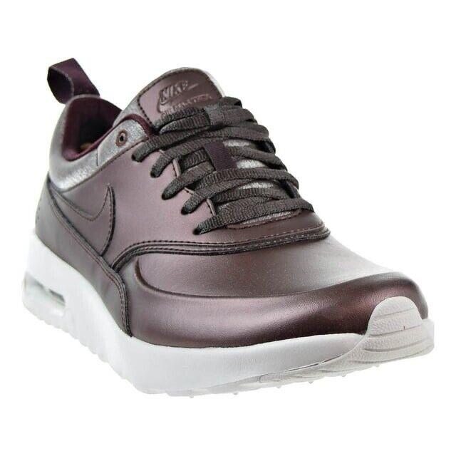 Women`s Nike Air Max Thea Shoes Size: 5 Color: Metallic Mahogany - Mahogany