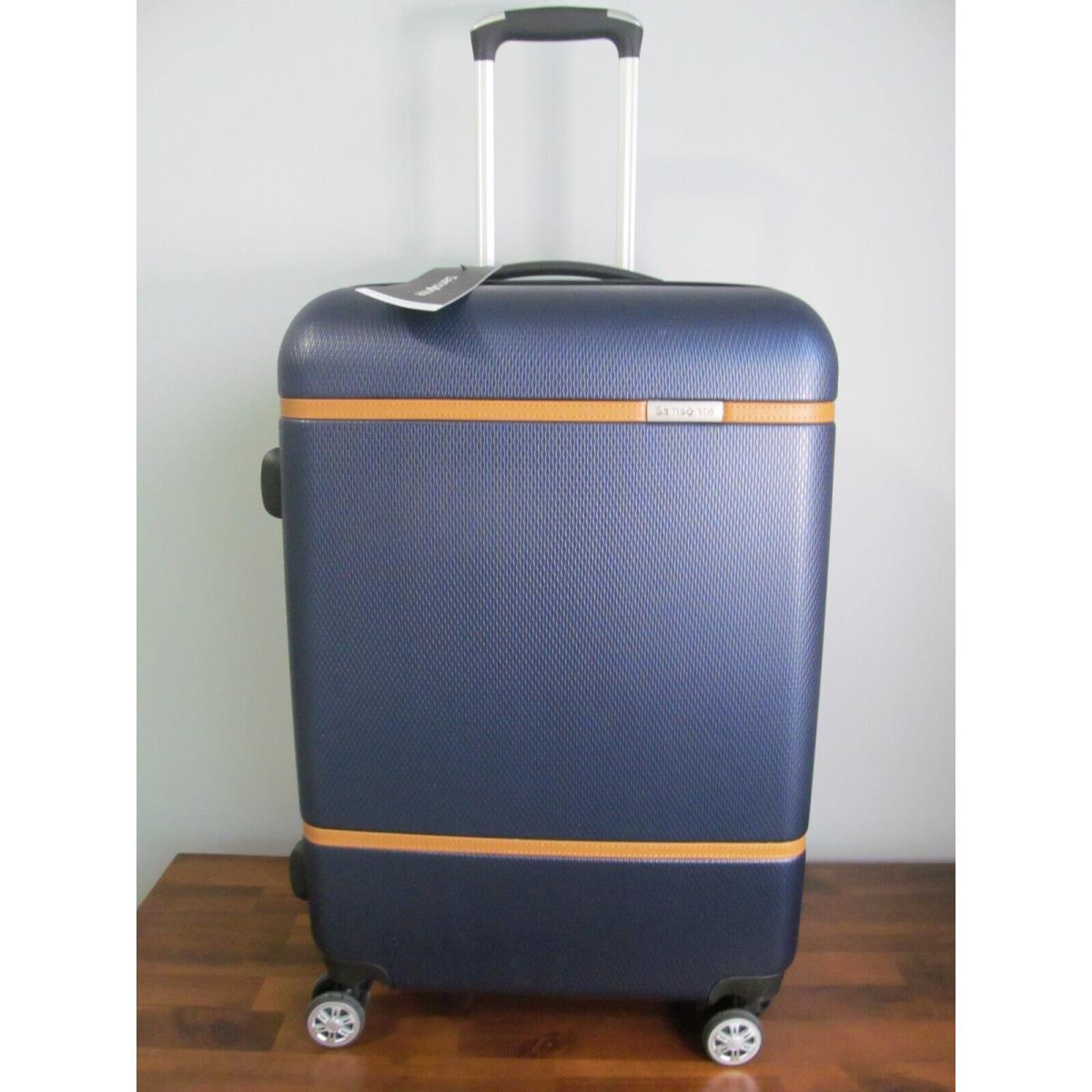 Samsonite Luggage 26 Check In Black Spinner with English Saddle Accents