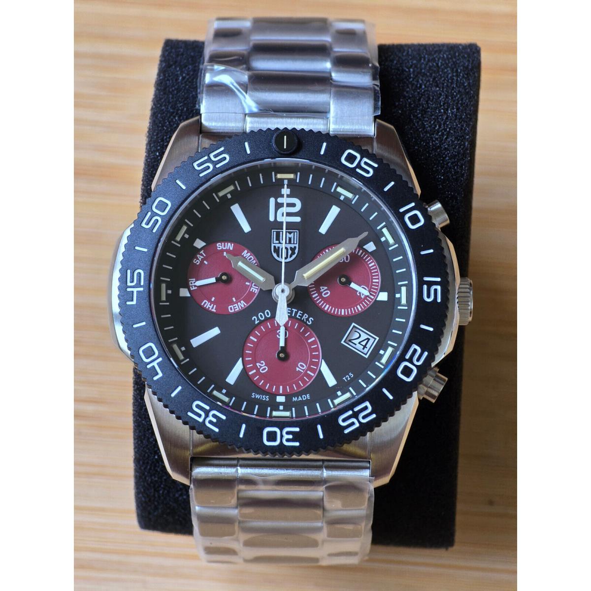 Luminox Pacific Diver Sapphire XS.3155.1.M Black Dial Chronograph Men`s Watch