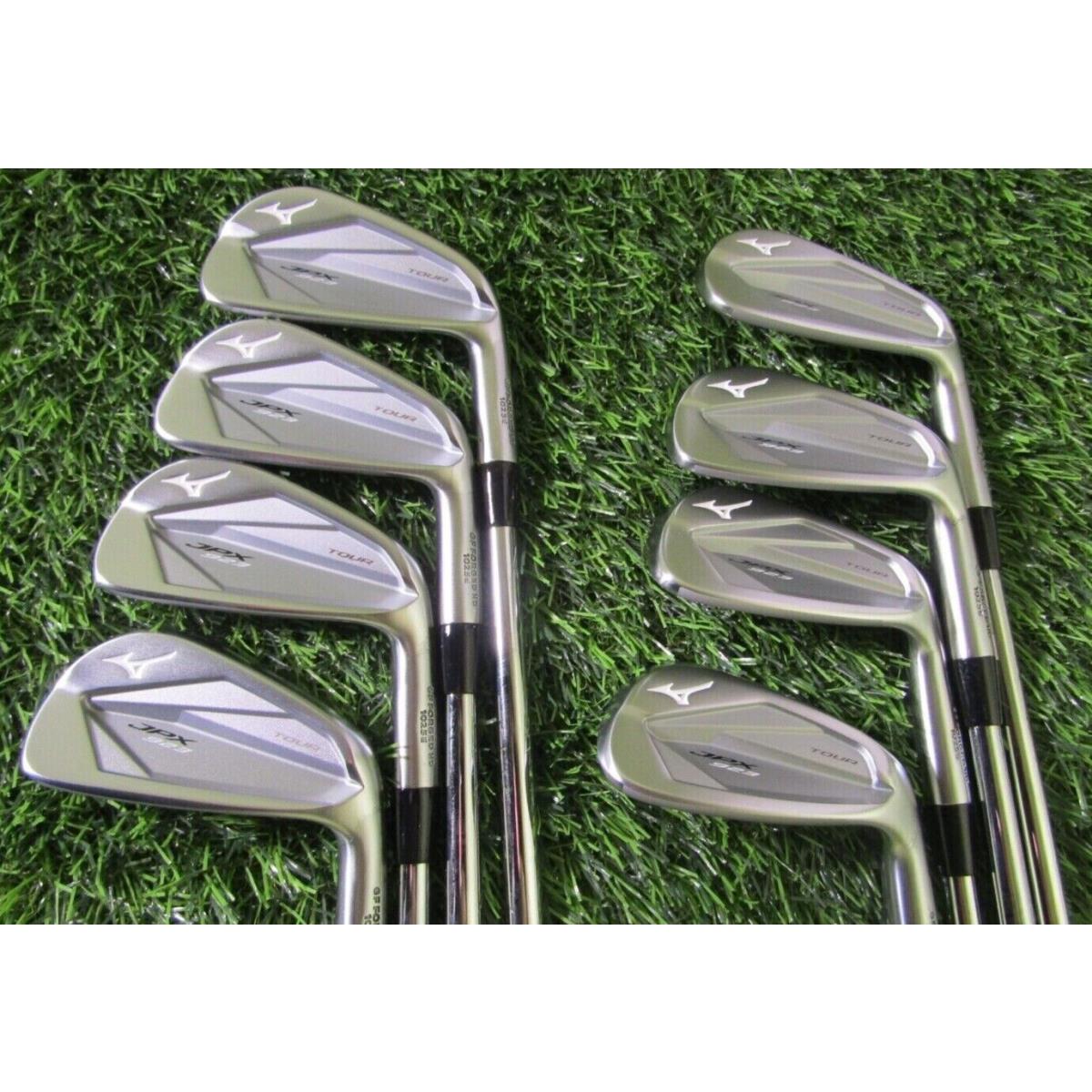 Mizuno JPX-923 Tour Iron Set 4-GW Standard Dynamic Gold 120 S300 Stiff