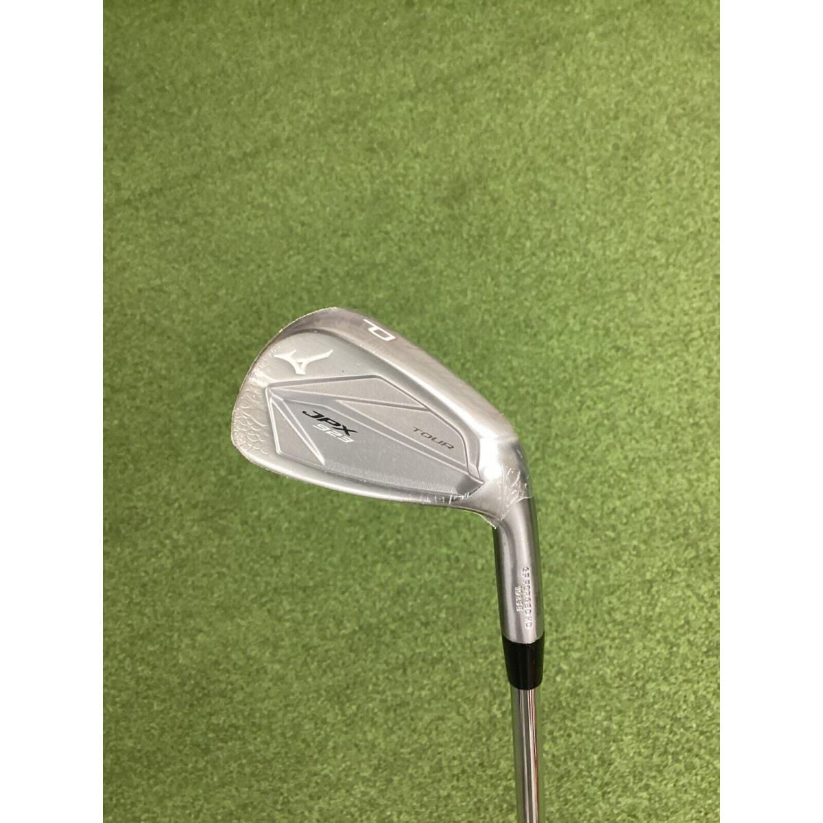 Mizuno Jpx 923 Tour Single Pitching Wedge Kbs Taper 120