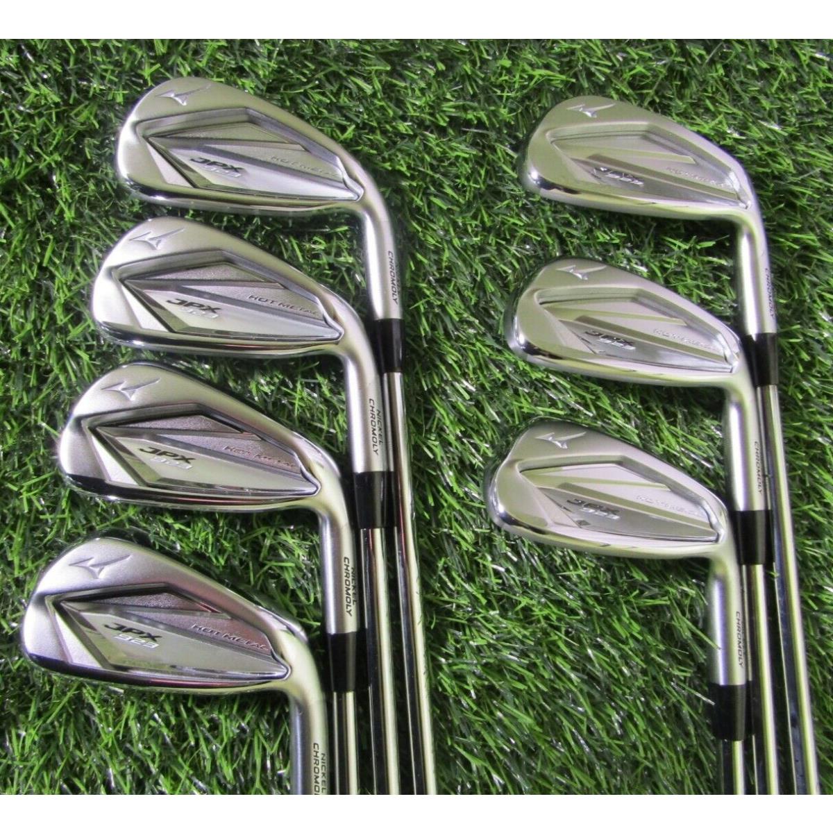 Mizuno JPX-923 Hot Metal Iron Set 4-PW Standard Kbs Tour Lite Steel Stiff