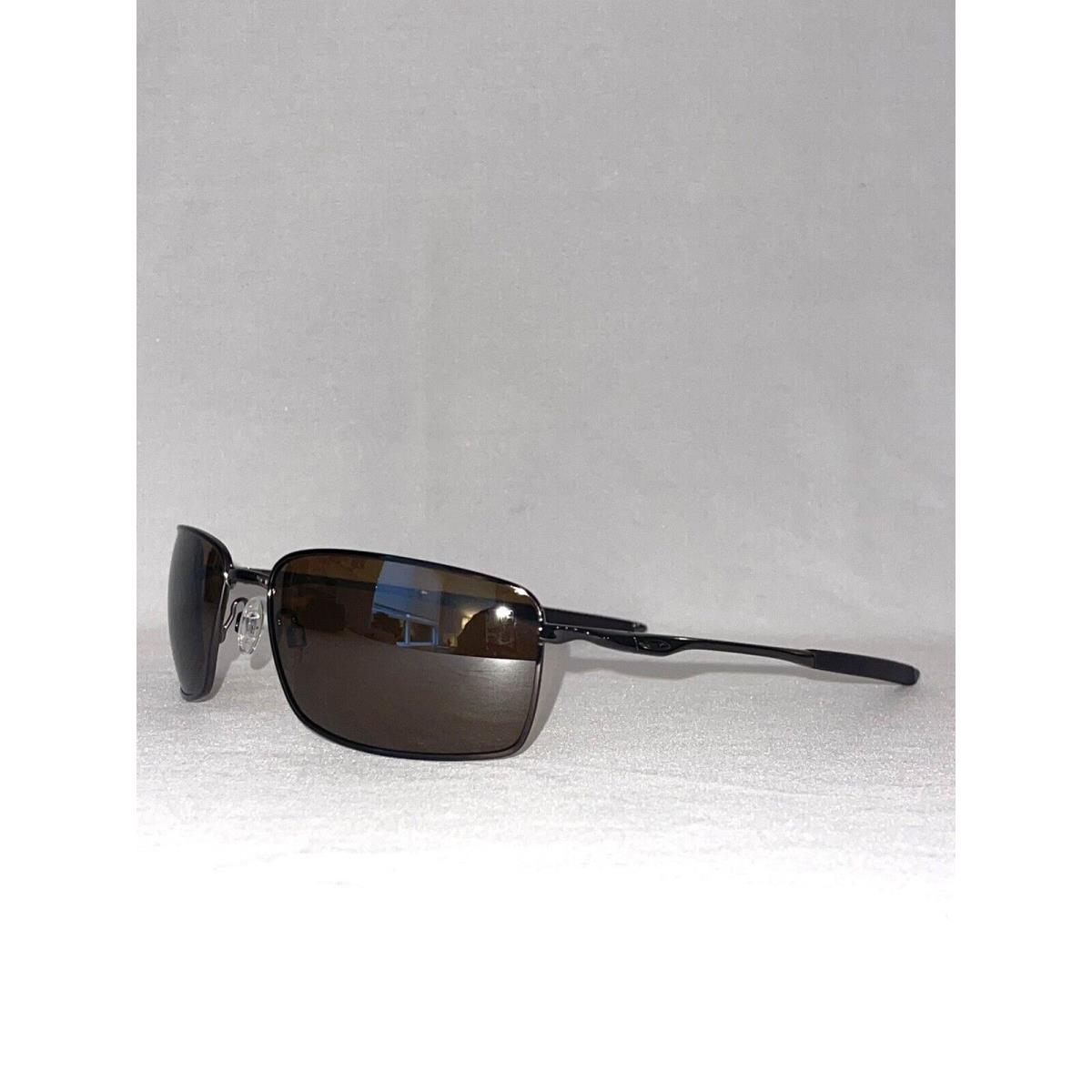 Jimmy Choo Oakley Squarewire Tungsten Frame with Tun Iridium Polarized Lenses OO4075