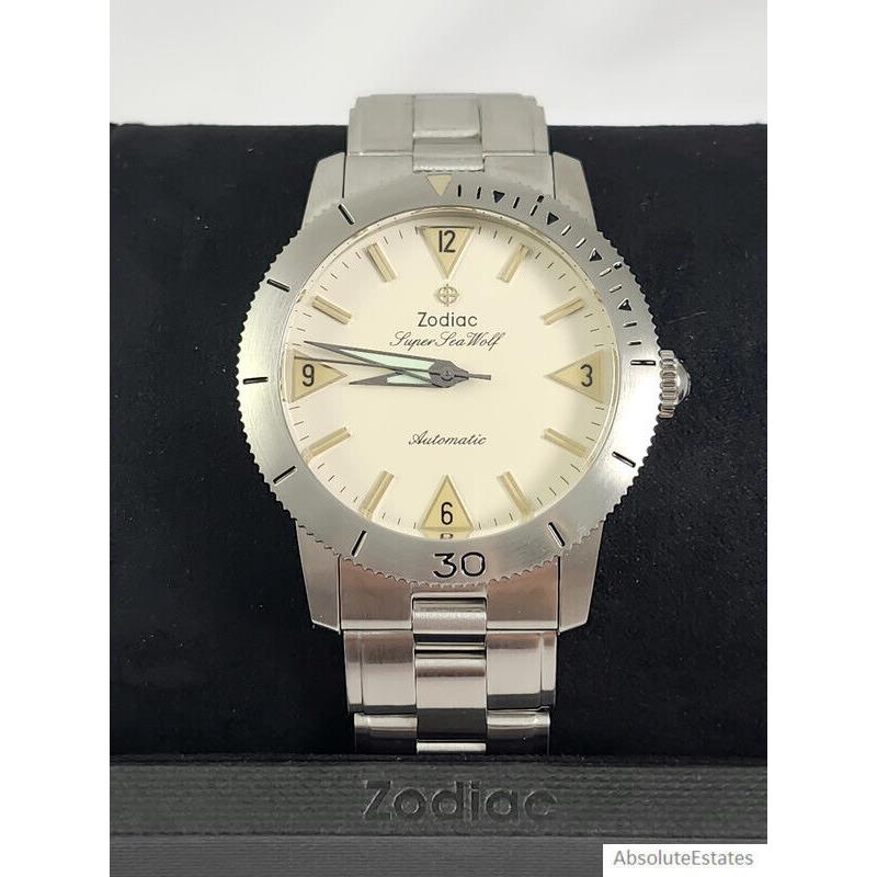 Zodiac Super Sea Wolf Automatic Silver Cream Mens Watch ZO9206 +box