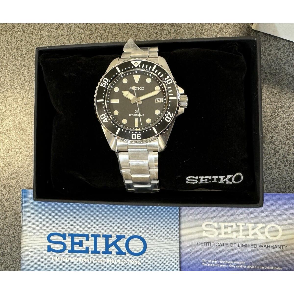 Seiko Solar Diver Black Dial Steel Bracelet Men`s Watch SNE597