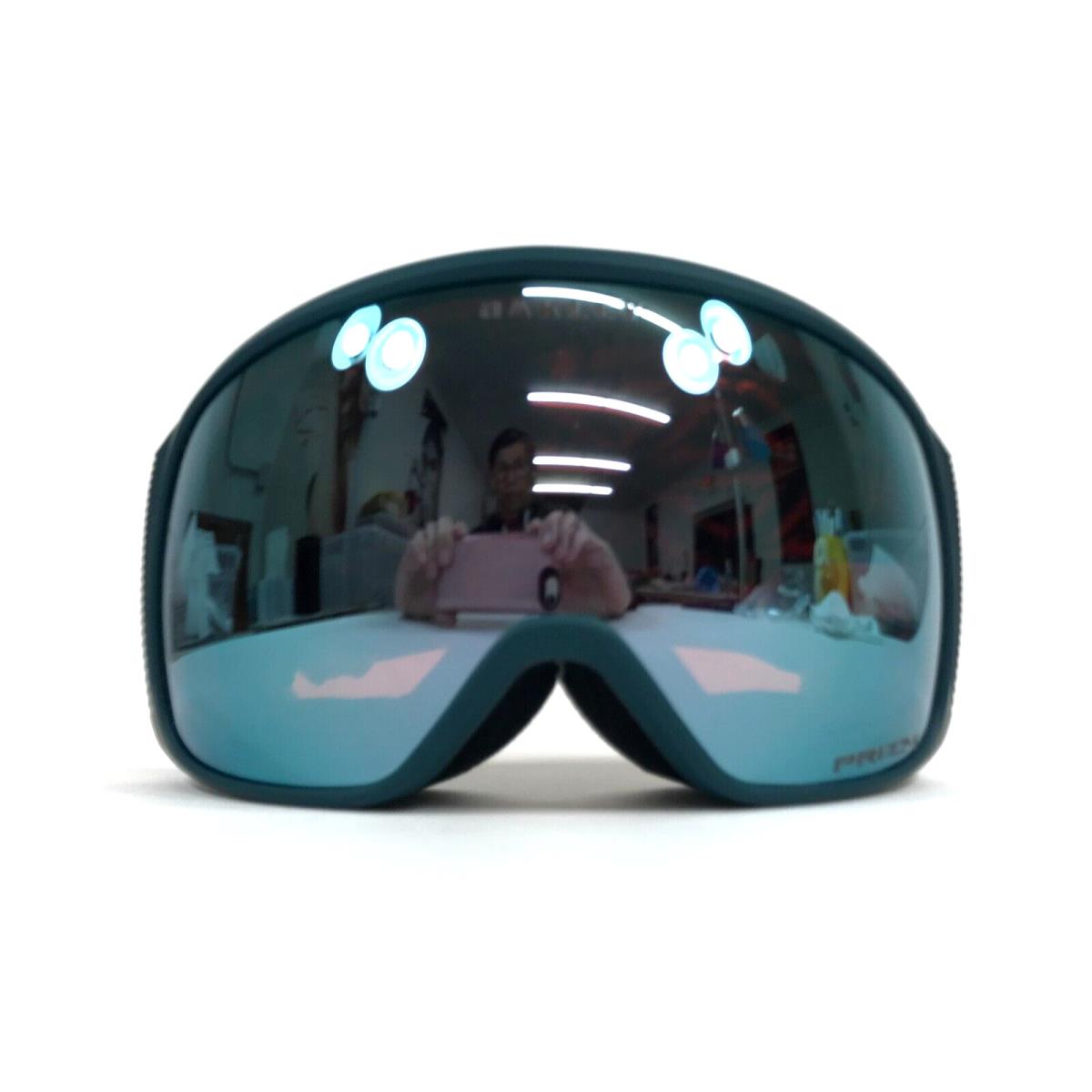Snow Goggles Flight Tracker XM OO7105-1600 Icon Balsam w/ Prizm Sapphire by Oakley