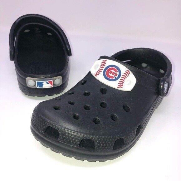 Crocs 6 Cubs Logo Classic Clog Black Chicago Shoes 0924 Women s