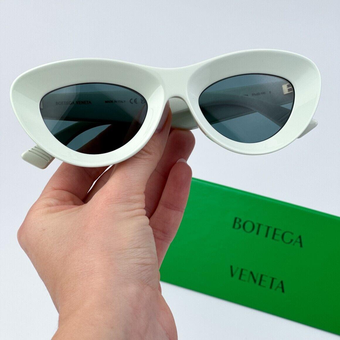 Bottega Veneta BV1325S 004 Green Mint Sharp Cat Eye Unisex Sunglasses