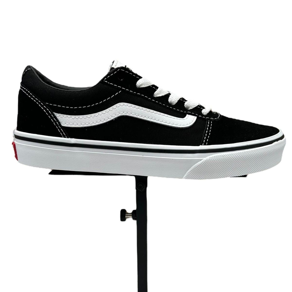 Vans Ward Youth Boy`s/girl`s Canvas Sneakers Size 4 Black Low Top Casual Shoes