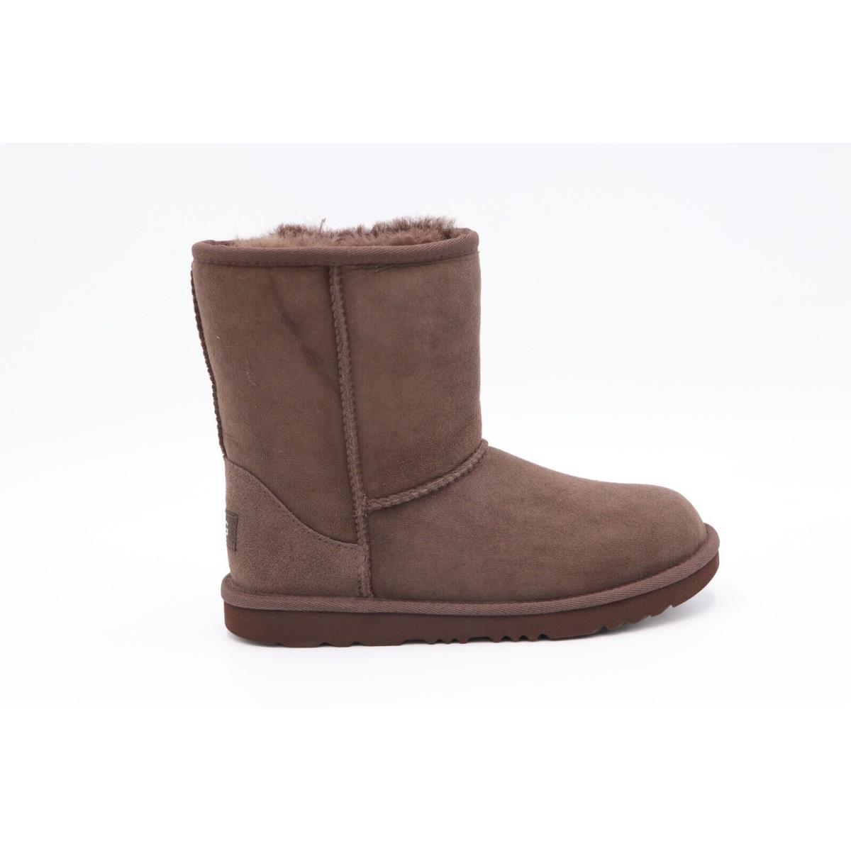 Ugg - Classic Short II Boot - Kid Sizes Color Burnt Cedar