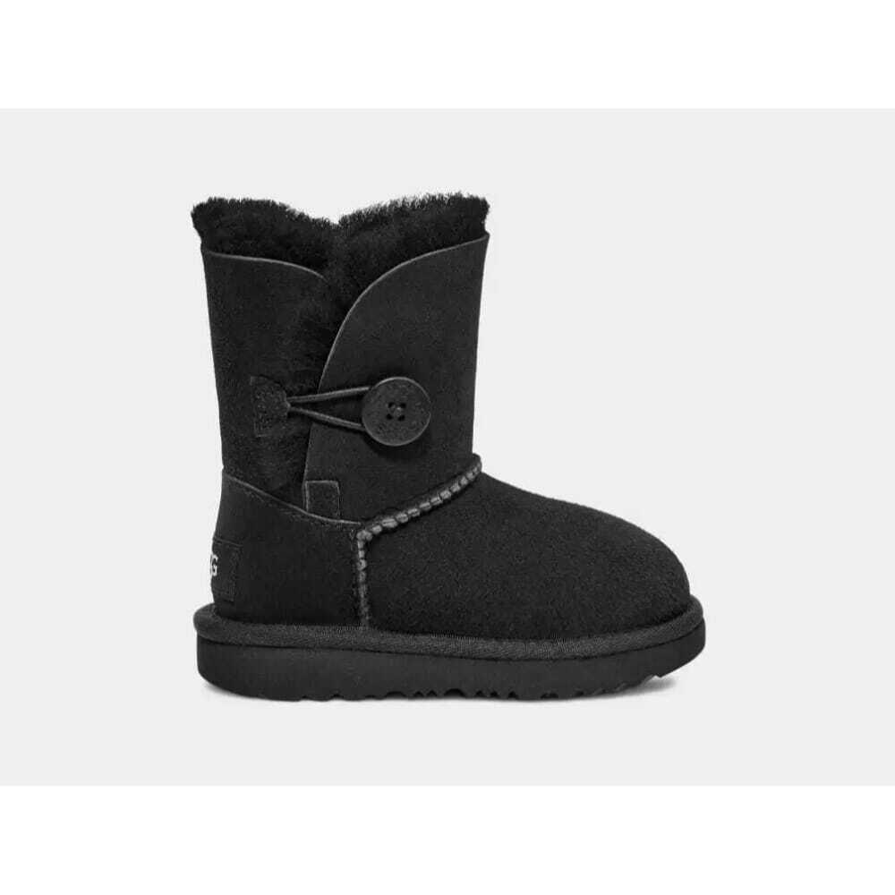 Ugg Bailey Button II Black 1017400T-BLK Toddler