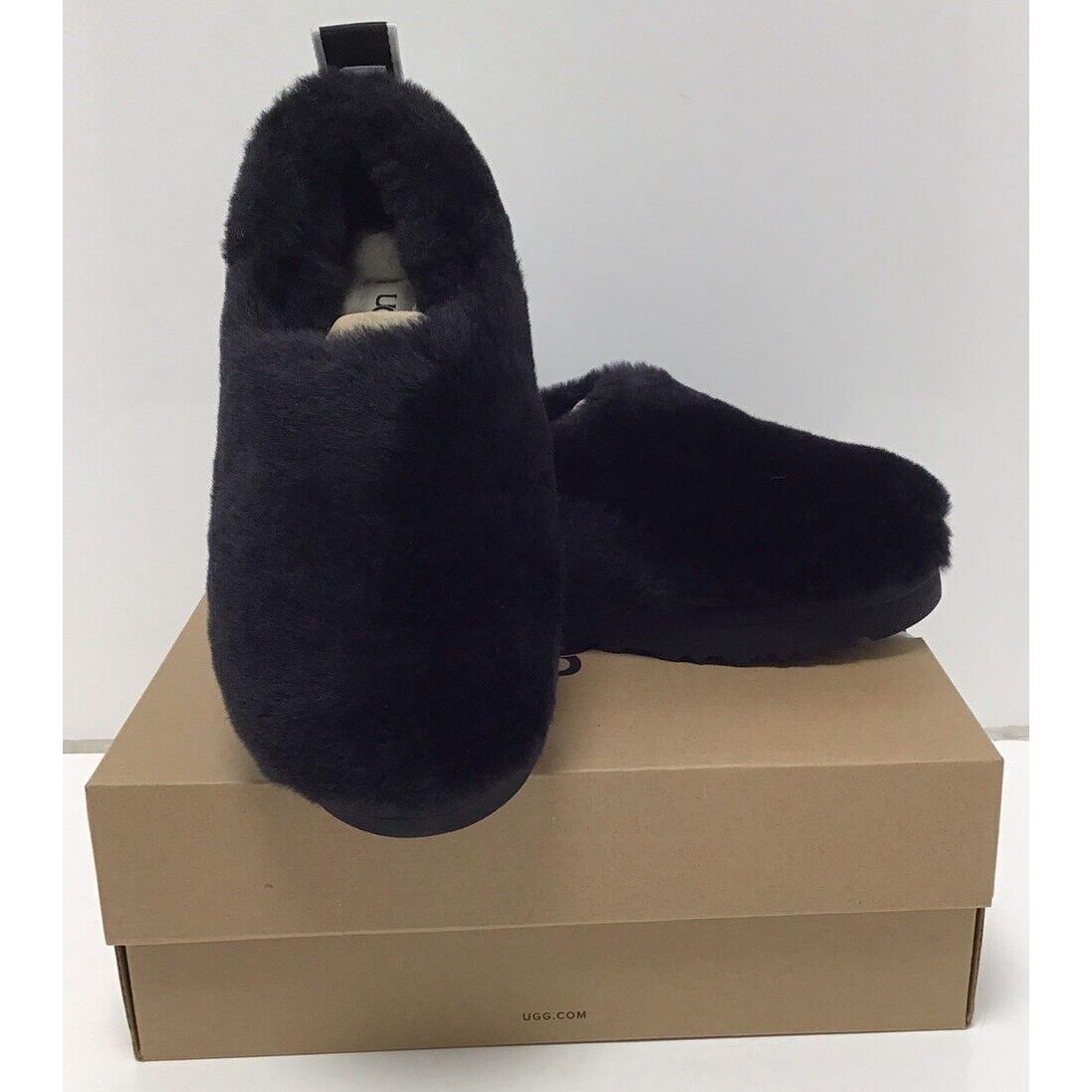 Ugg Women`s Classic Cozy Bootie Sheepskin Boot Size 6 In Black