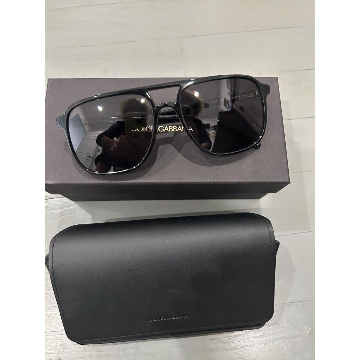 Dolce Gabbana DG4423 501 81 Black Grey Polarized Men`s 58 mm Sunglasses w Box