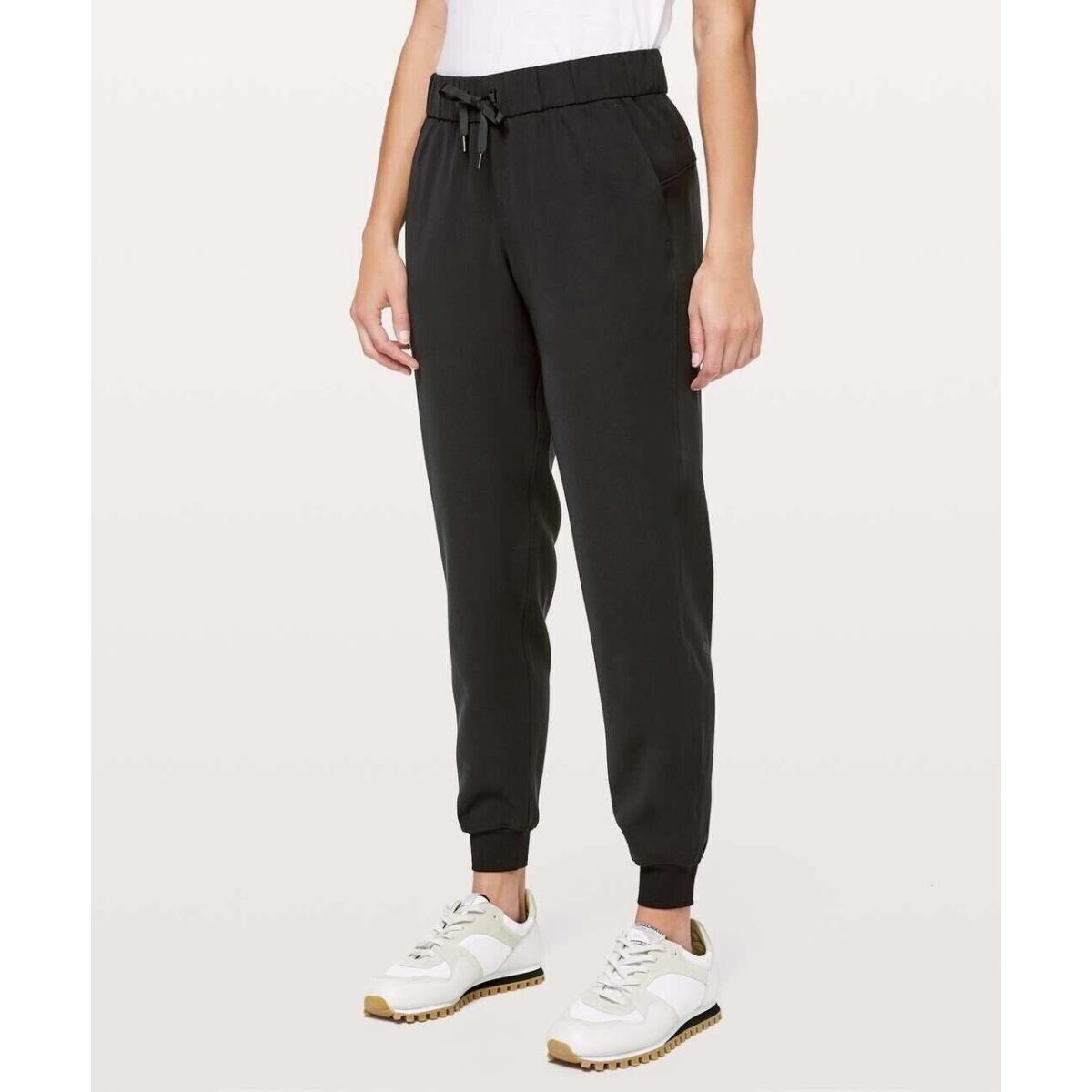 Lululemon Hard-to-find Black Women`s On The Fly Jogger Woven - 8