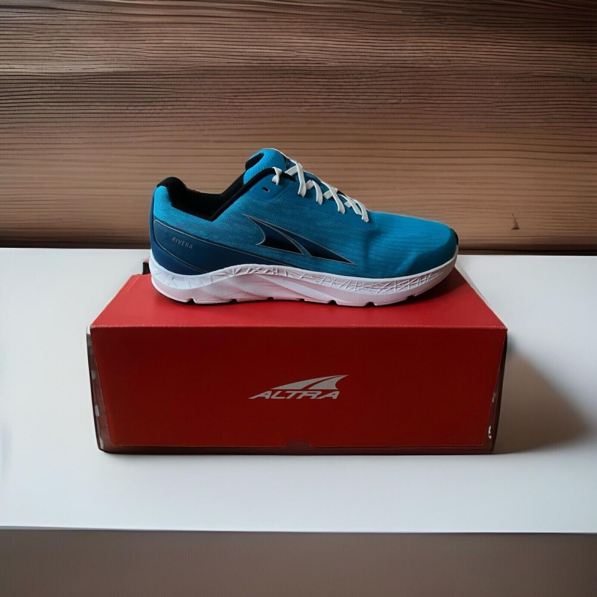 Altra Rivera Running Walking Shoe Men US 8/EU 41 Light Blue