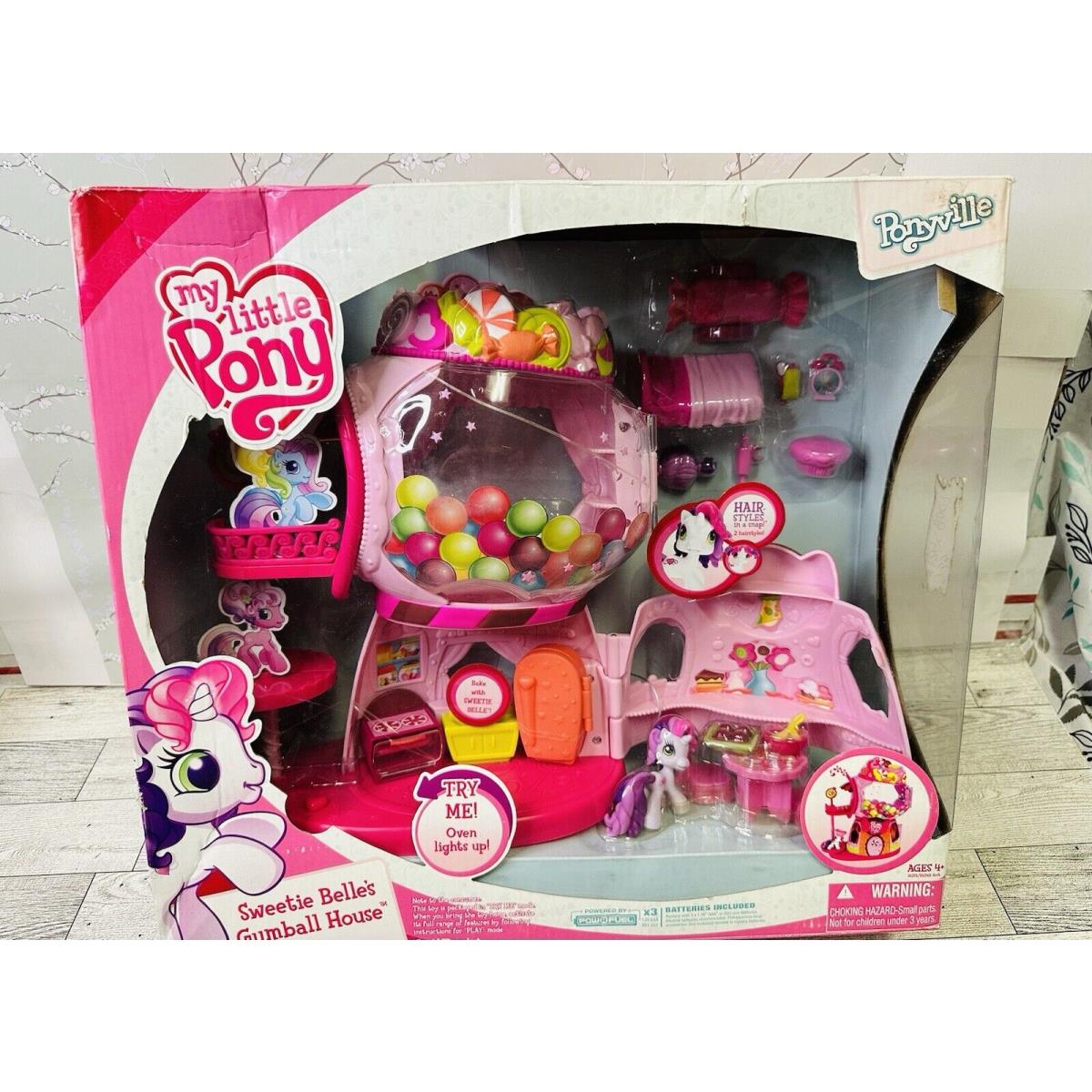 My Little Pony Ponyville Sweetie Belle`s Gumball House Home with Figure