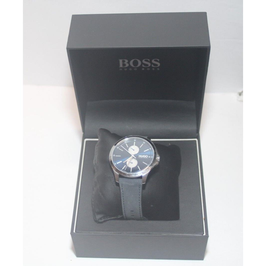 Hugo Boss Men`s Watch 1530121 Quartz Blue Dial Silver Case Leather Band 41mm