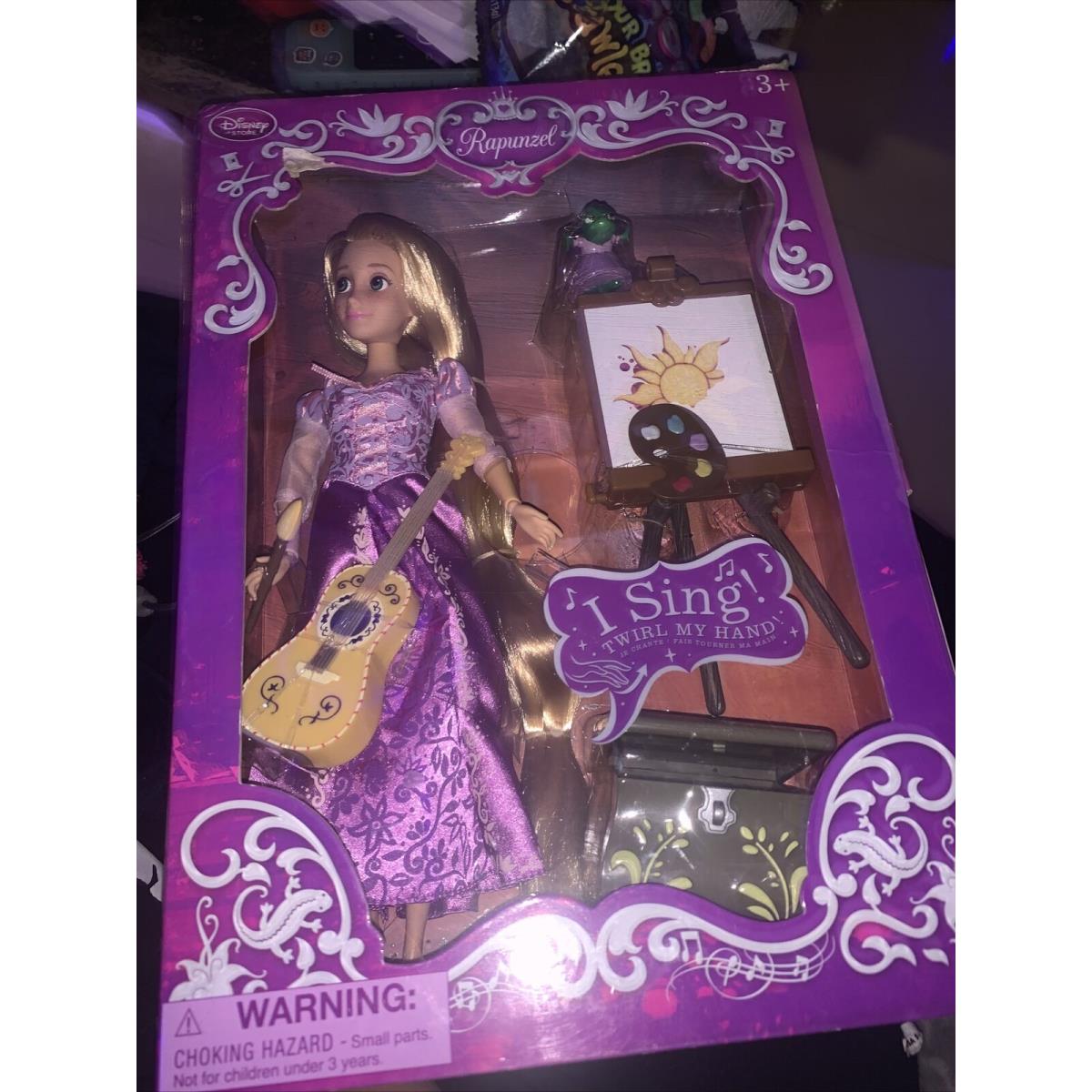 Disney Store Rapunzel Singing 11 Doll Deluxe Set Guitar Tangled Princess