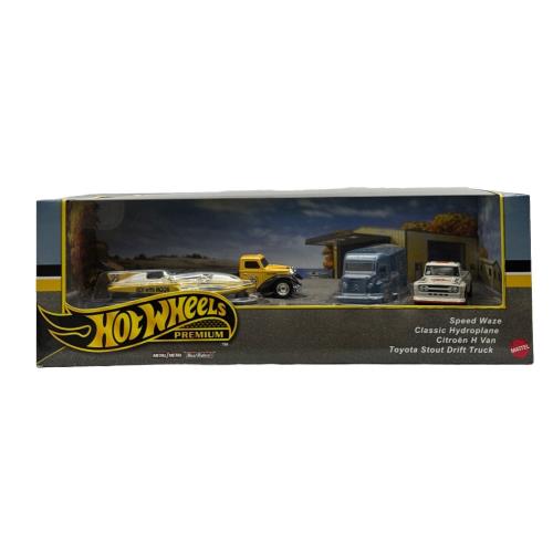 Hot Wheels 2024 Premium Set Motorhead Madness Toyota Stout Drift Truck Diorama