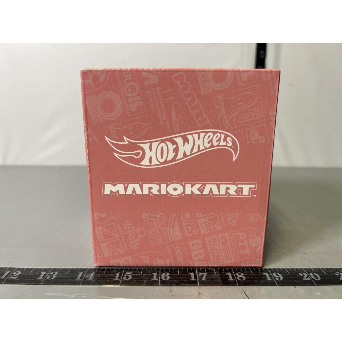 Hot Wheels Mario Kart Pink Gold Peach Collectible Vehicle Sdcc 2022